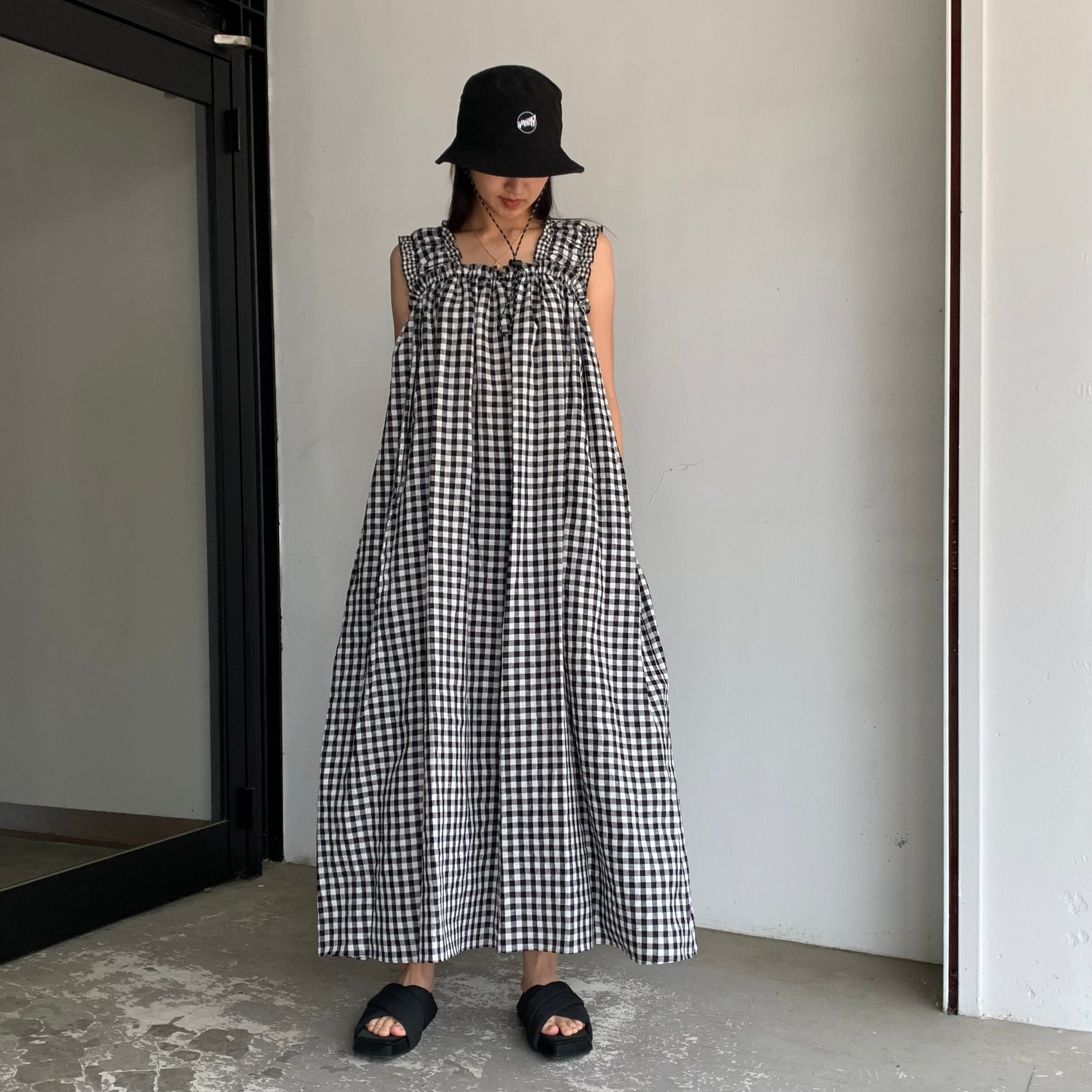 HOLIDAY】GINGHAM CHECK LINEN NIGHT DRESS – ONENESS ONLINE STORE