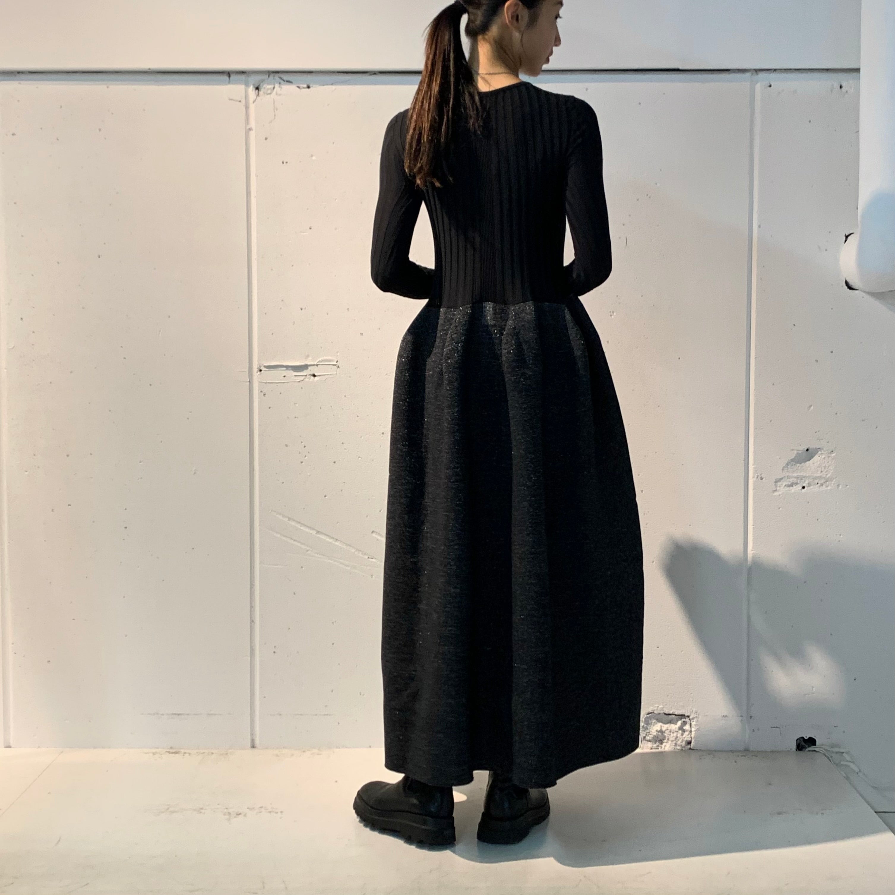 【専用です】ＰＯＴＴＥＲＹ ＧＬＩＴＴＥＲ ＬＯＮＧ ＳＬＥＥＶＥ ＤＲＥＳＳ定価◼️80300円