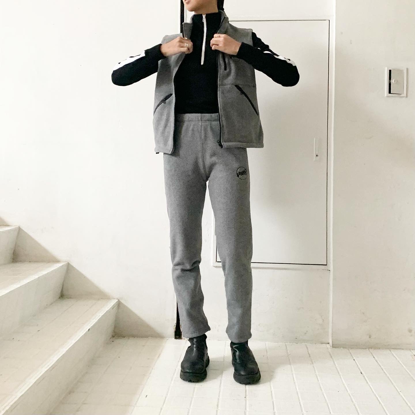 HOLIDAY】CLASSIC FLEECE VEST / CLASSIC FLEECE PANTS – ONENESS