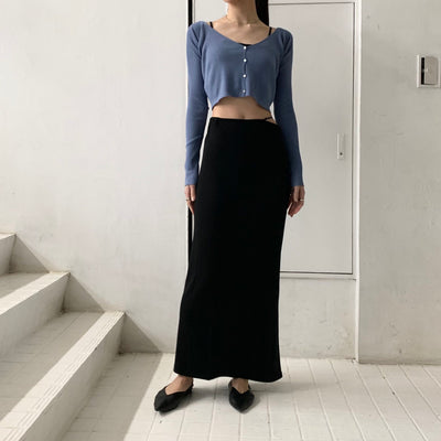 【determ】 Cropped Silk Blend Knit Cardigan / Collagen Strappy Maxi Skirt