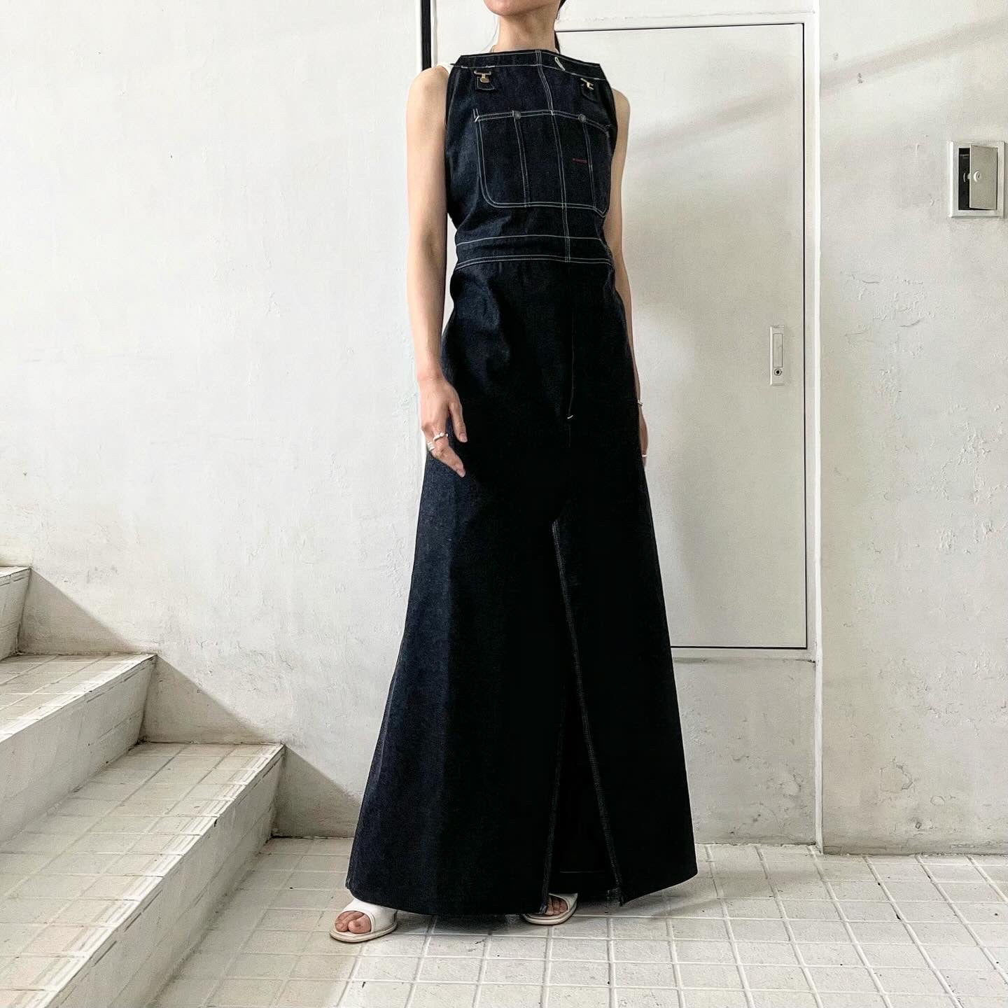 FUMIKA UCHIDA】 DENIM OVERALL APRON MAXI DRESS – ONENESS ONLINE STORE