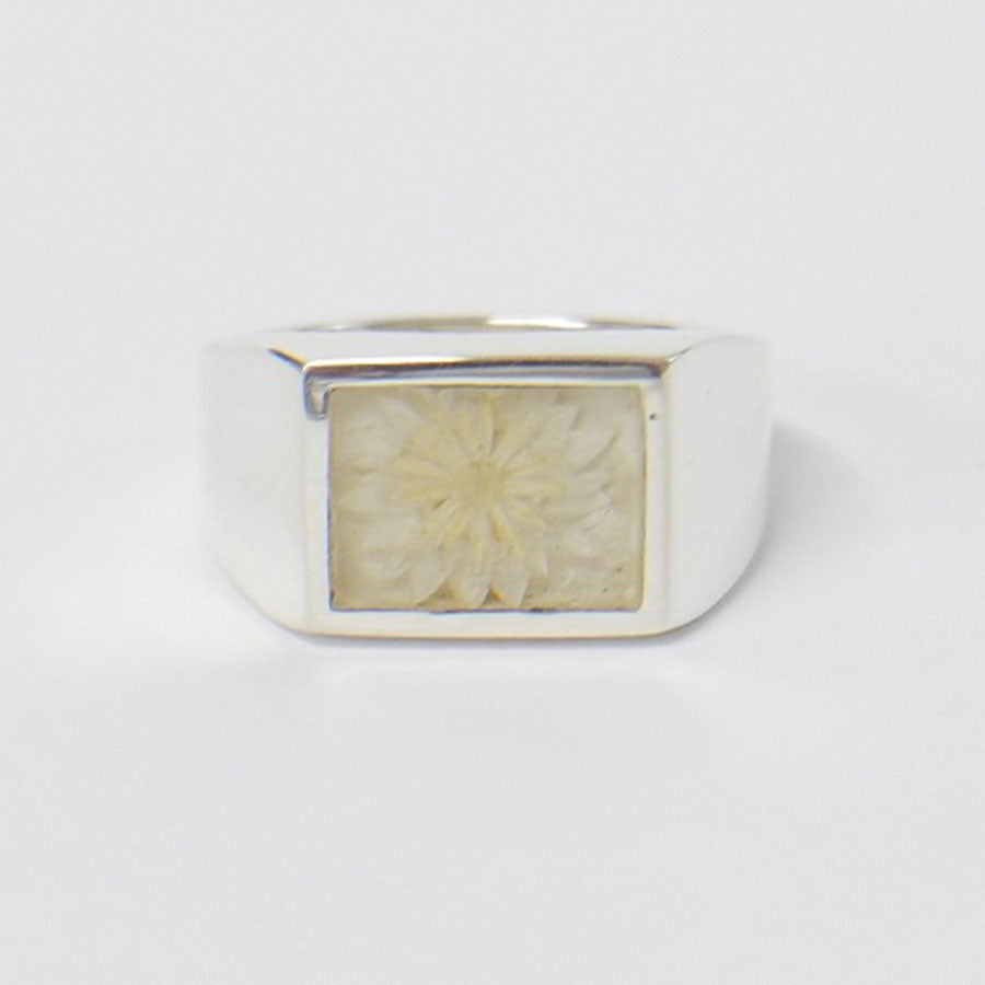 XOLO JEWELRY/ショロジュエリー】Signet Ring with Flower