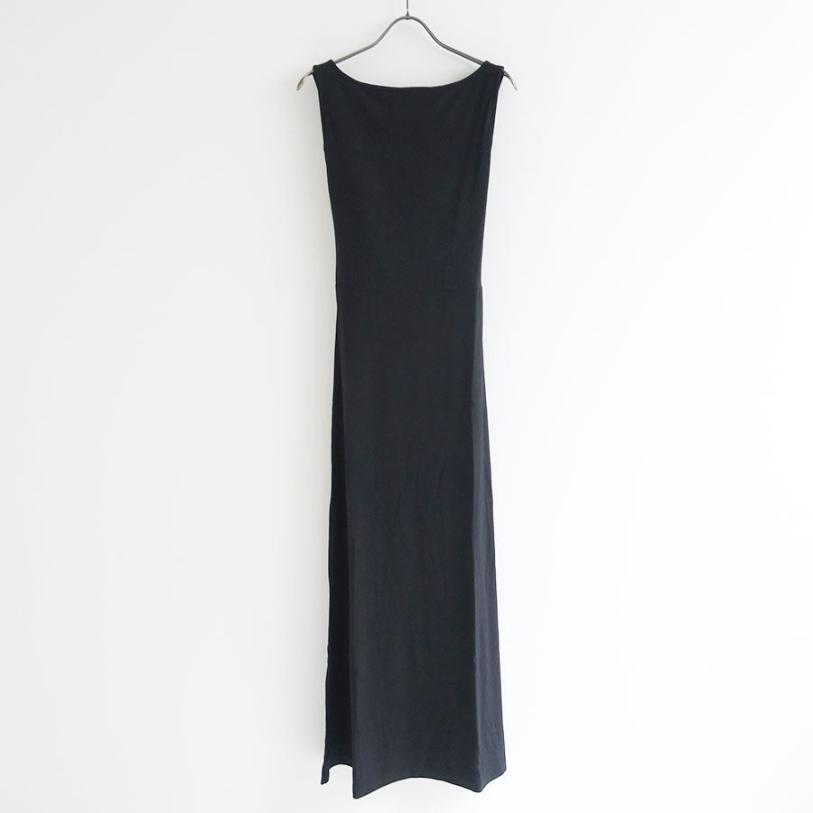 determ/デターム】Collagen Sleeveless Open Back Dress
