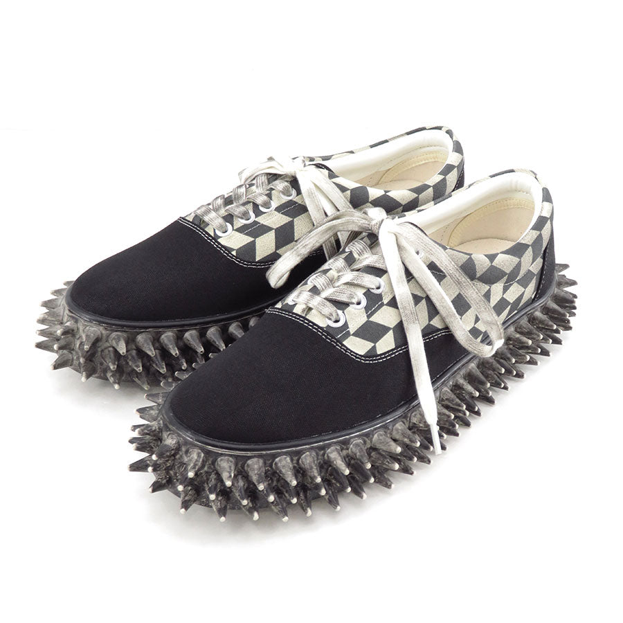 doublet/ダブレット】DIRTY SPIKE CANVAS SNEAKER 26SS76FT68の通販