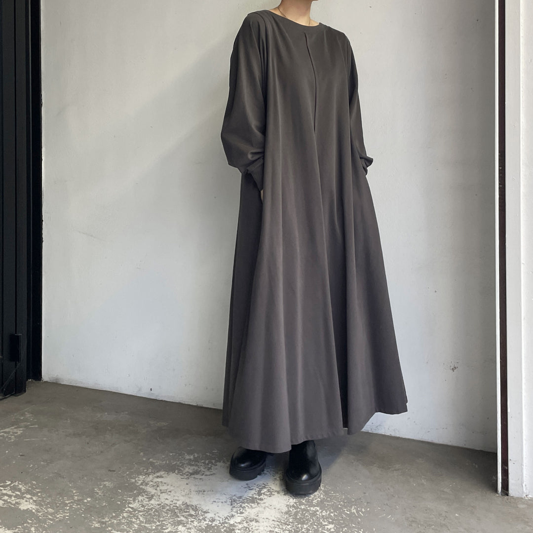 ESLOW×eclat(エスロー×エクラ)の【別注】ブラキャミつき