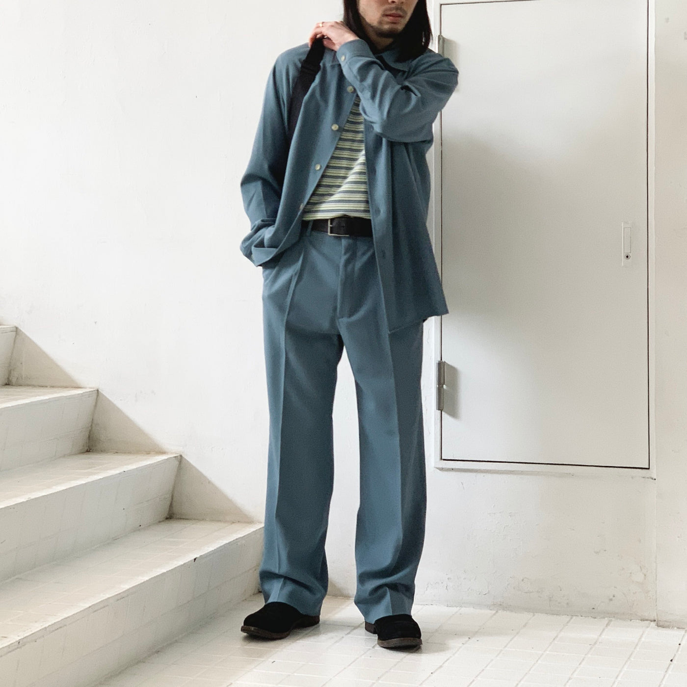 【AURALEE】 HARD TWIST WOOL DOBBY SHIRT、SLACKS ONENESS ONLINE STORE