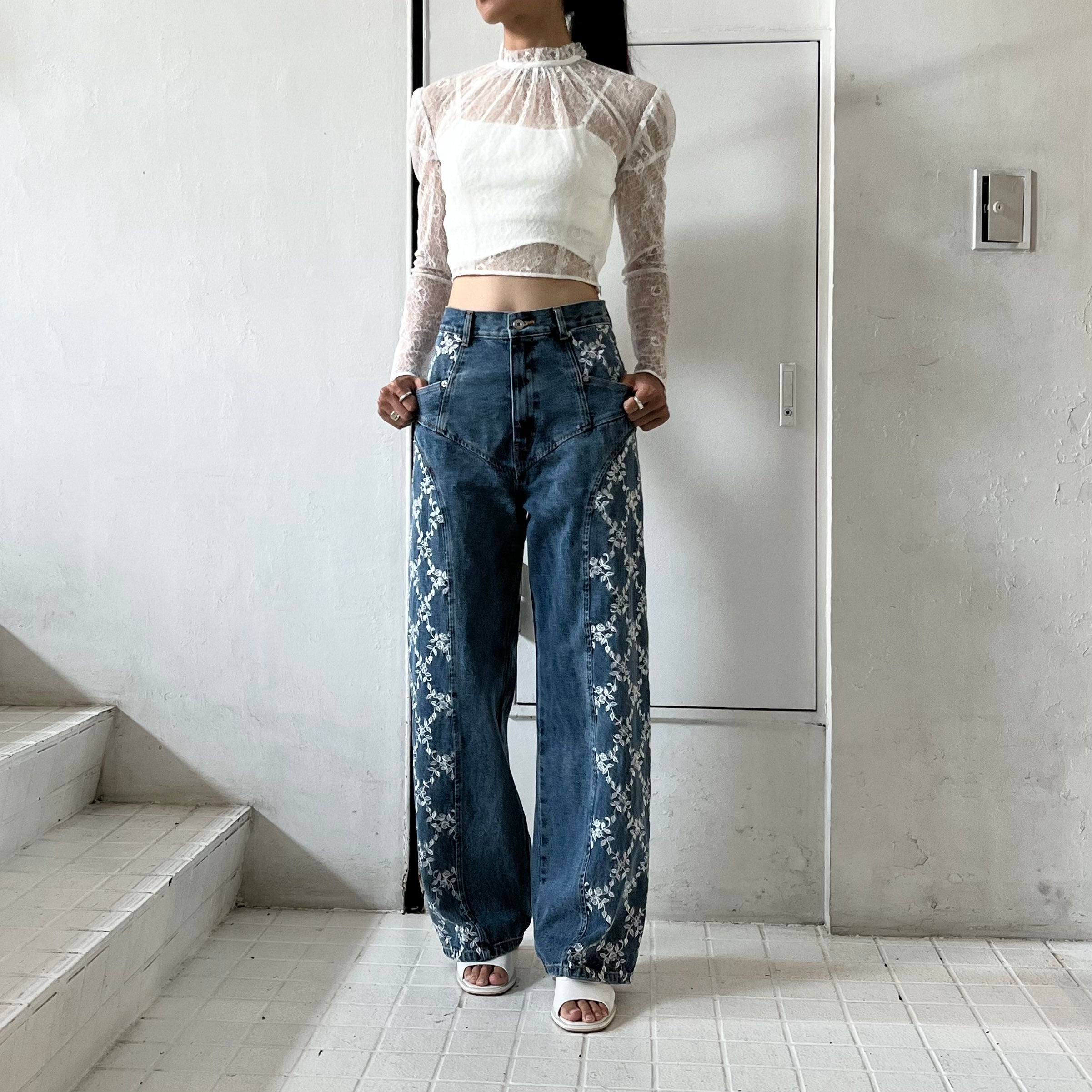 FETICO】 LACE SHEER TOP / FLOWER EMBROIDERED WIDE JEANS – ONENESS