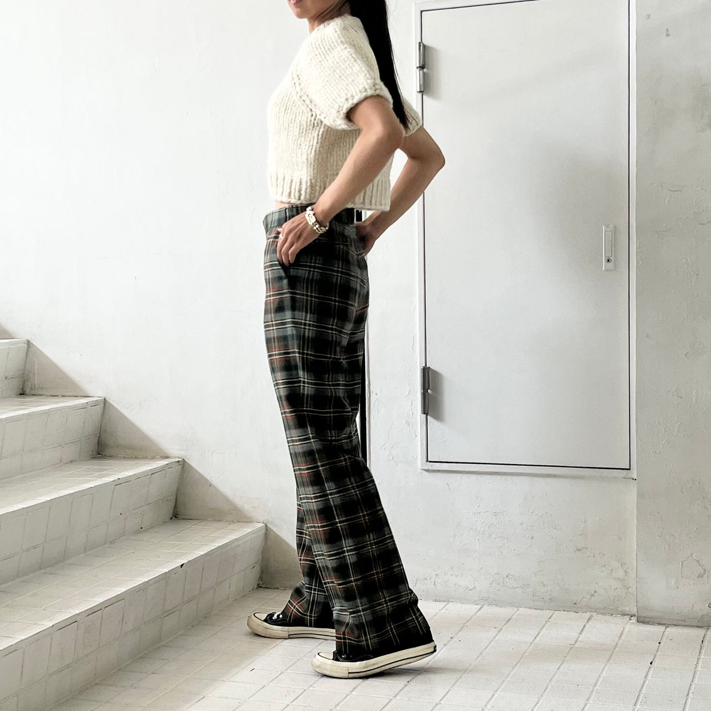 【FUMIKA UCHIDA】 HAND KNITTED SHORT SLEEVE SWEATER  / TARTAN PLAID ADJUSTABLE BELTED PANTS