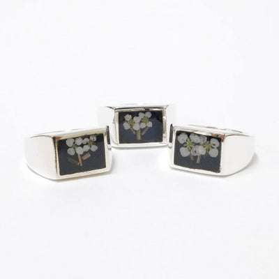 【XOLO JEWELRY/ショロジュエリー】<br>Signet Ring with Flower / Blue <br>XOR040