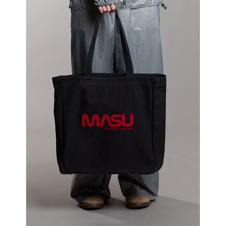 【M A S U/エムエーエスユー】<br>EXPLORER TOTE BAG <br>M25F9OJ009
