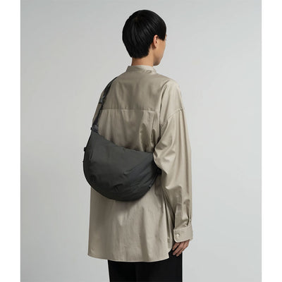 【Graphpaper/グラフペーパー】<br>Blankof for GP Small Crescent Bag <br>GU253-90581