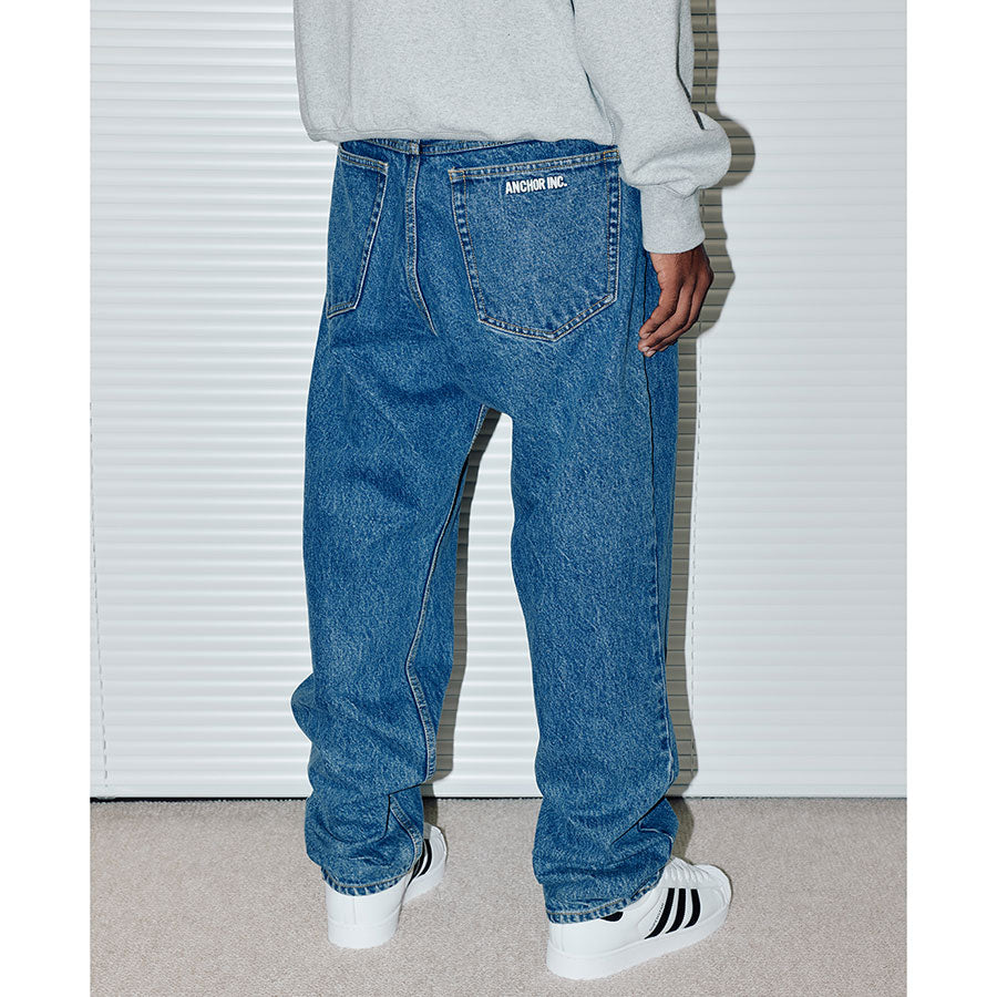 【ANCHOR INC./アンカーインク】<br>BOLD LOGO WASHED BAGGY JEANS <br>ANCFW25PA03
