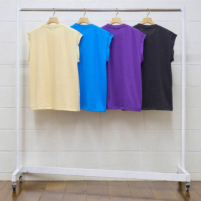 【UNUSED/アンユーズド】<br>No sleeve T-shirt <br>US2476