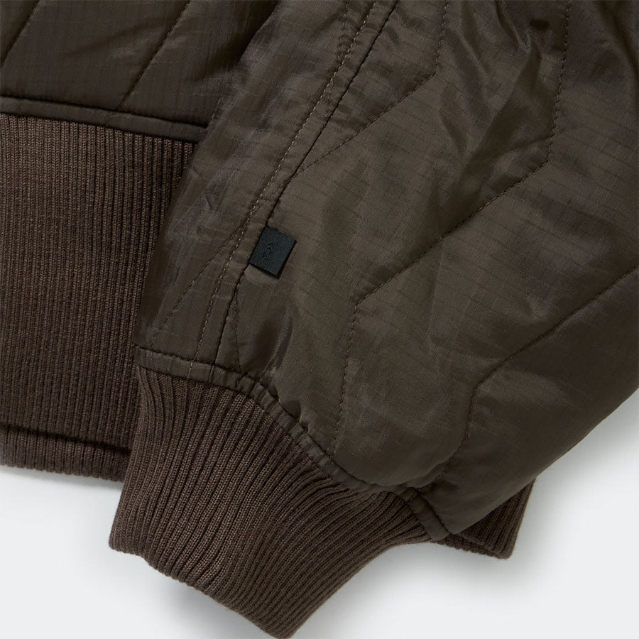 【DAIWA PIER39/ダイワピアサーティナイン】<br>TECH ARMY QULTING HIGH NECK JACKET <br>BW-44025W