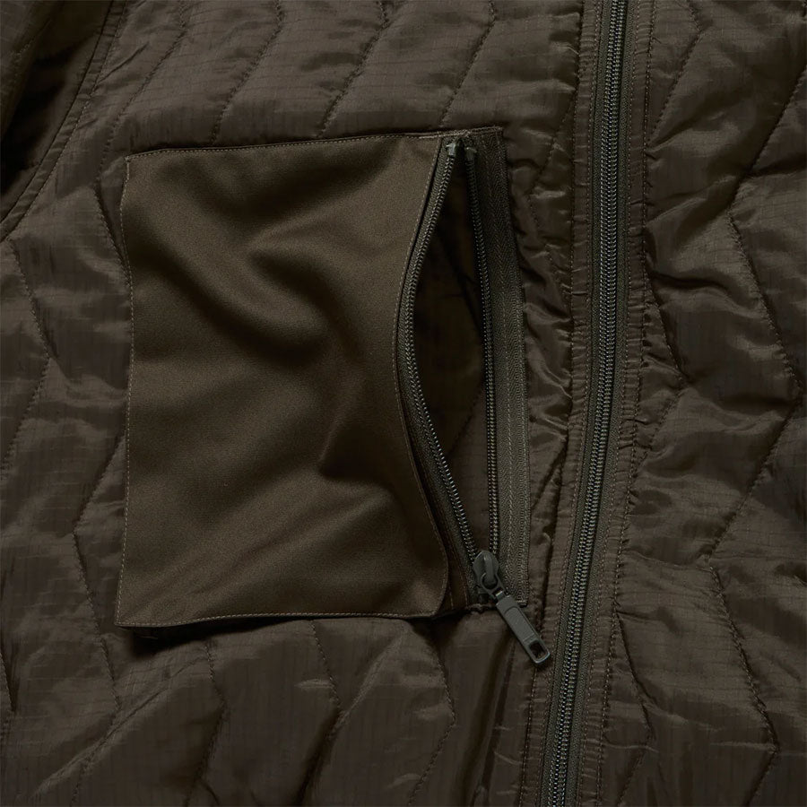 【DAIWA PIER39/ダイワピアサーティナイン】<br>TECH ARMY QULTING HIGH NECK JACKET <br>BW-44025W