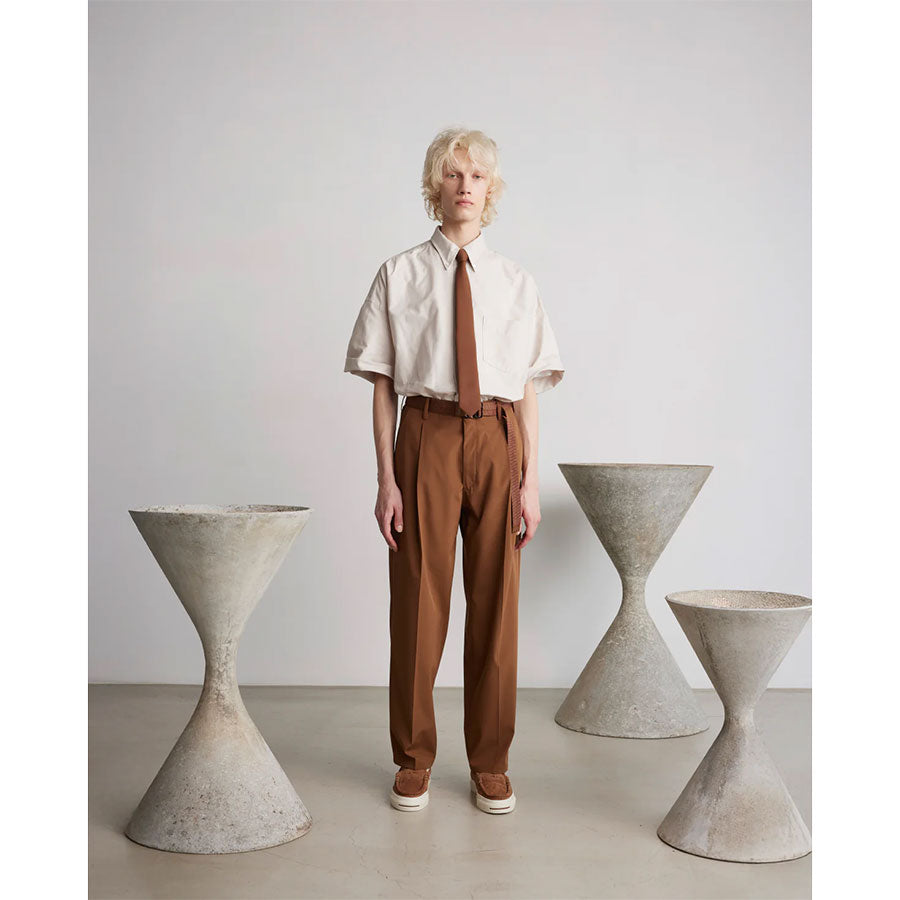 Graphpaper/グラフペーパー】Semi Dull Oxford Trousers GM251-40261の 