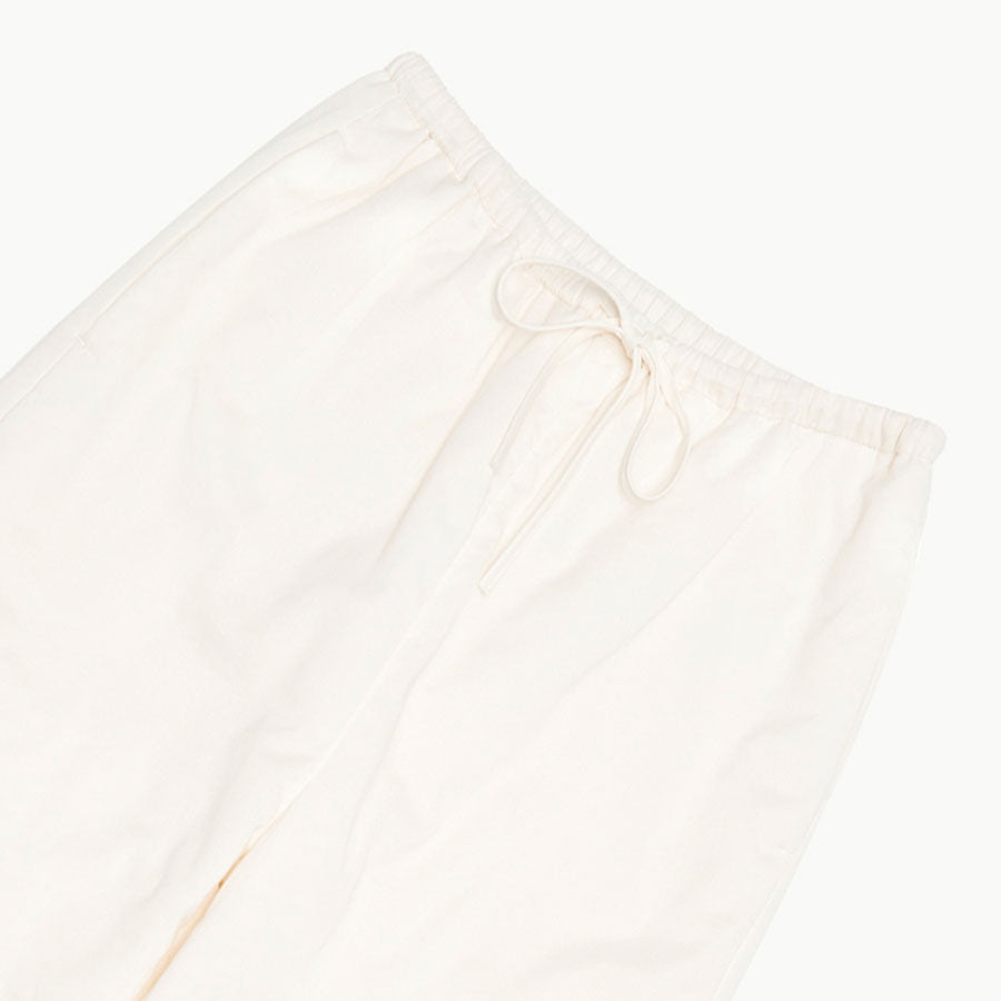 【AMOMENTO/アモーメント】<br>FRILL PADDED PANTS <br>AM24FWW04PT