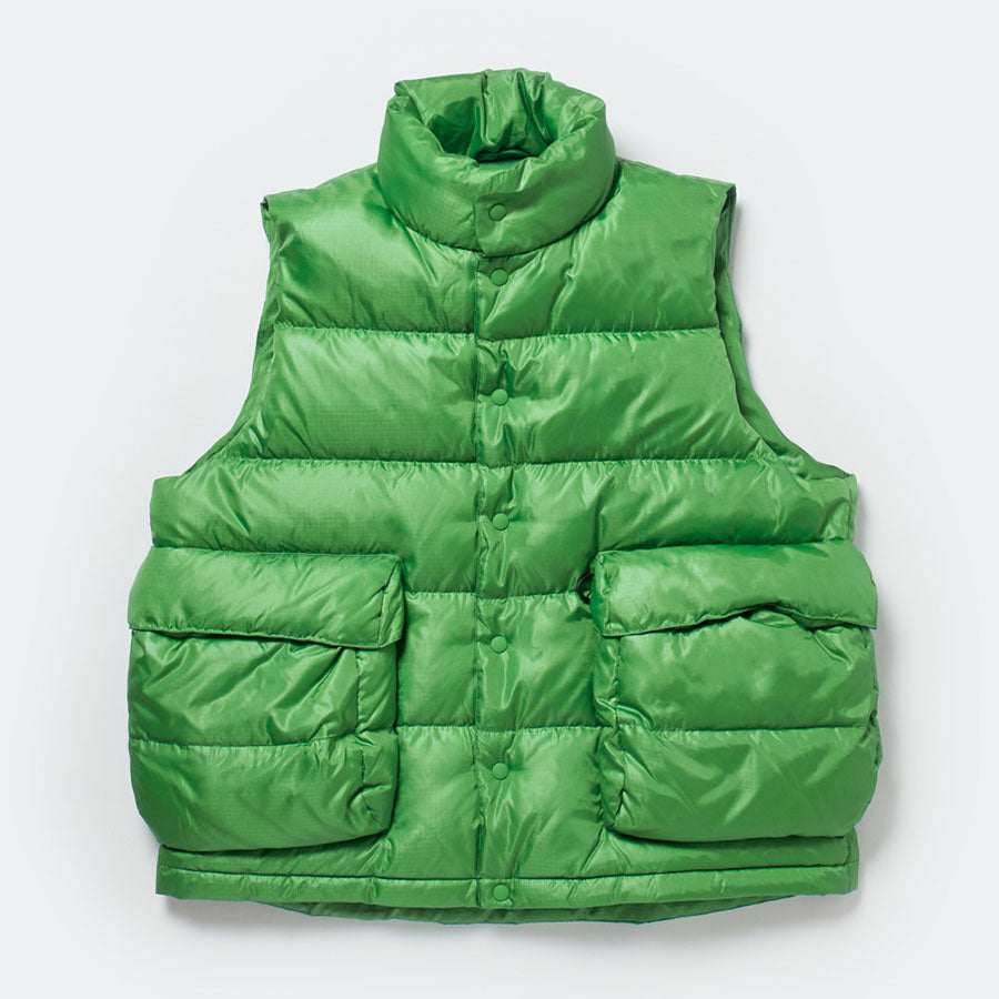 APPLE GREEN 