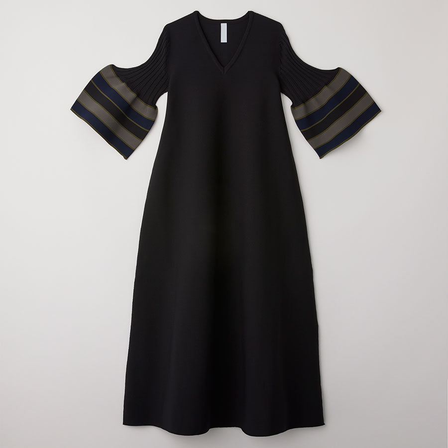 【CFCL/シーエフシーエル】<br>POTTERY SHORT BELL SLEEVE FLARE DRESS <br>CF008KH118