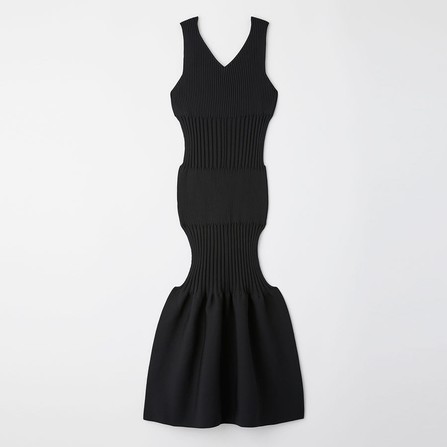 CFCL/シーエフシーエル】FLUTED V-NECK SLEEVELESS MERMAID