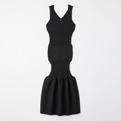 【CFCL/シーエフシーエル】<br>FLUTED V-NECK SLEEVELESS MERMAID DRESS <br>CF009KH071