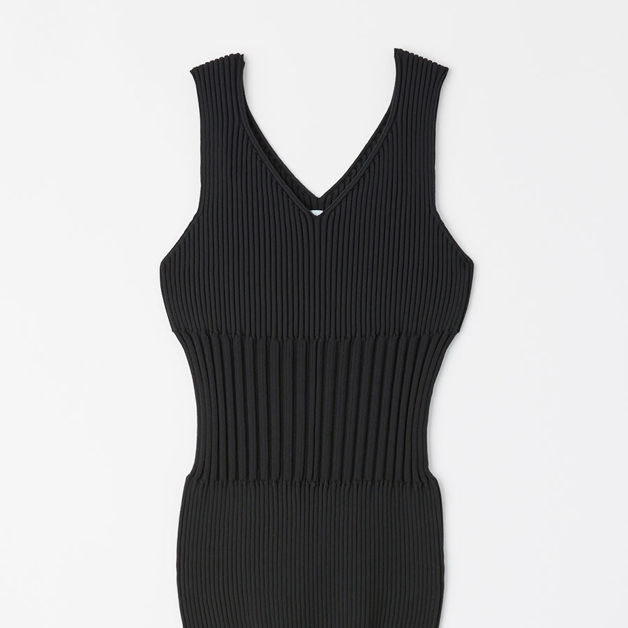 新作FLUTED V-NECK SLEEVELESS MERMAID DRESS