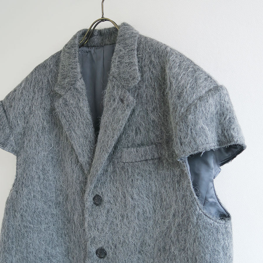 【RYU KAGA/リュウ カガ】<br>Mohair shaggy cropped chesterfield vest <br>85RC02D