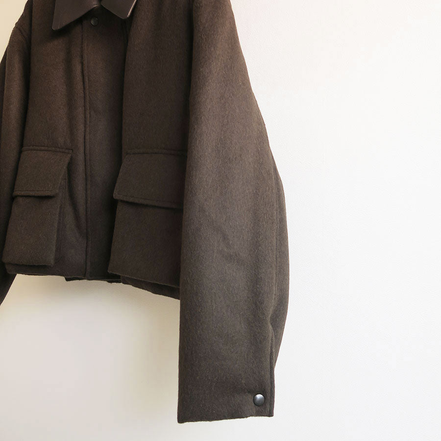 【10/3からポイント10%還元】<br>【AURALEE/オーラリー】<br>BABY CAMEL FLANNEL PADDED SHORT BLOUSON <br>A25AB06BF