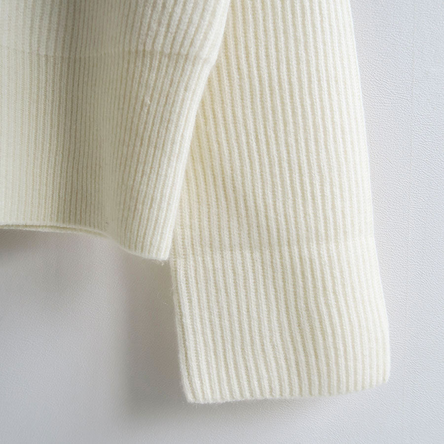 【SINME/シンメ】<br>ミドルゲージタートルニット <br>S23AW-19