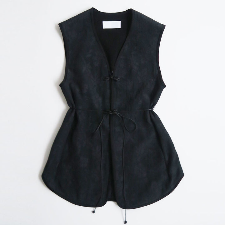 Mame Kurogouchi/マメ】Raised Jacquard Frog Button Vest MM26SS