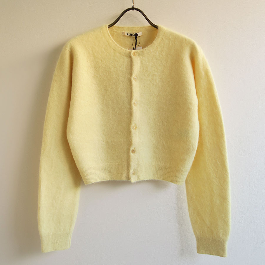 【9/19からポイント10%還元】<br>【AURALEE/オーラリー】<br>GARMENT-DYED BABY ALPACA FUR KNIT CREW-NECK CARDIGAN <br>A25AC03BA