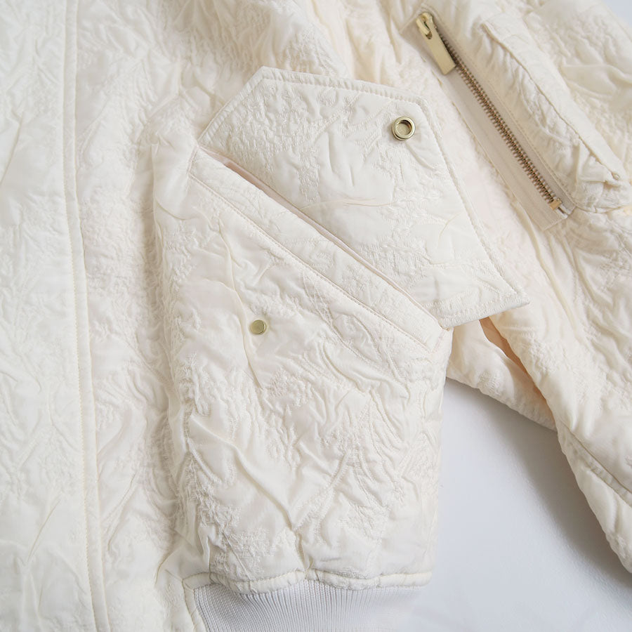 【Mame Kurogouchi/マメ】<br>Floral Jacquard Triple Cloth Jacket <br>MM25FW-JK017