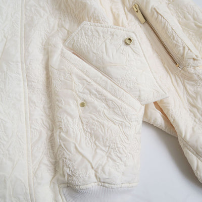 【Mame Kurogouchi/マメ】<br>Floral Jacquard Triple Cloth Jacket <br>MM25FW-JK017