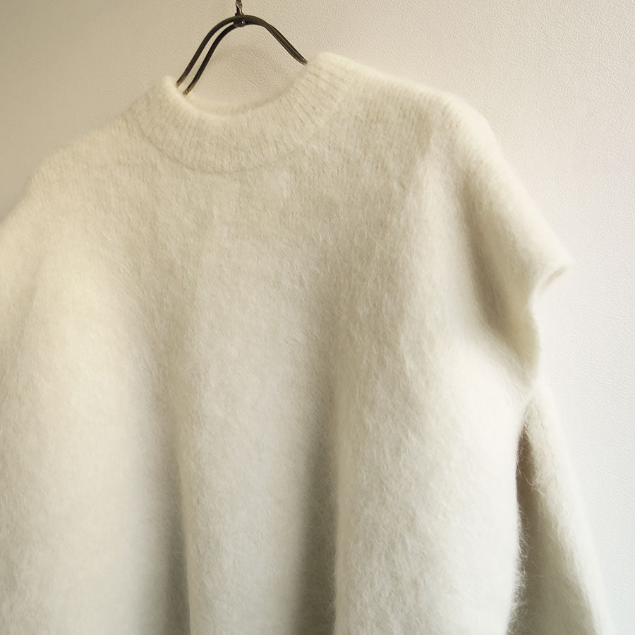 【IIROT/イロット】<br>Alpaca gimmick Knit <br>032-025-KT009