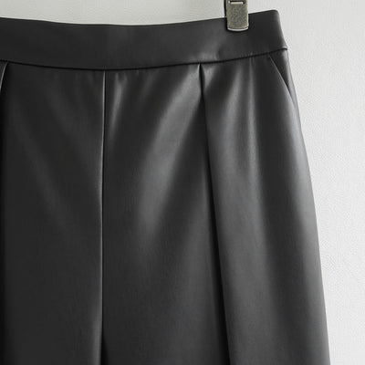 【IIROT/イロット】<br>Synthetic Leather Trousers <br>031-025-WP012