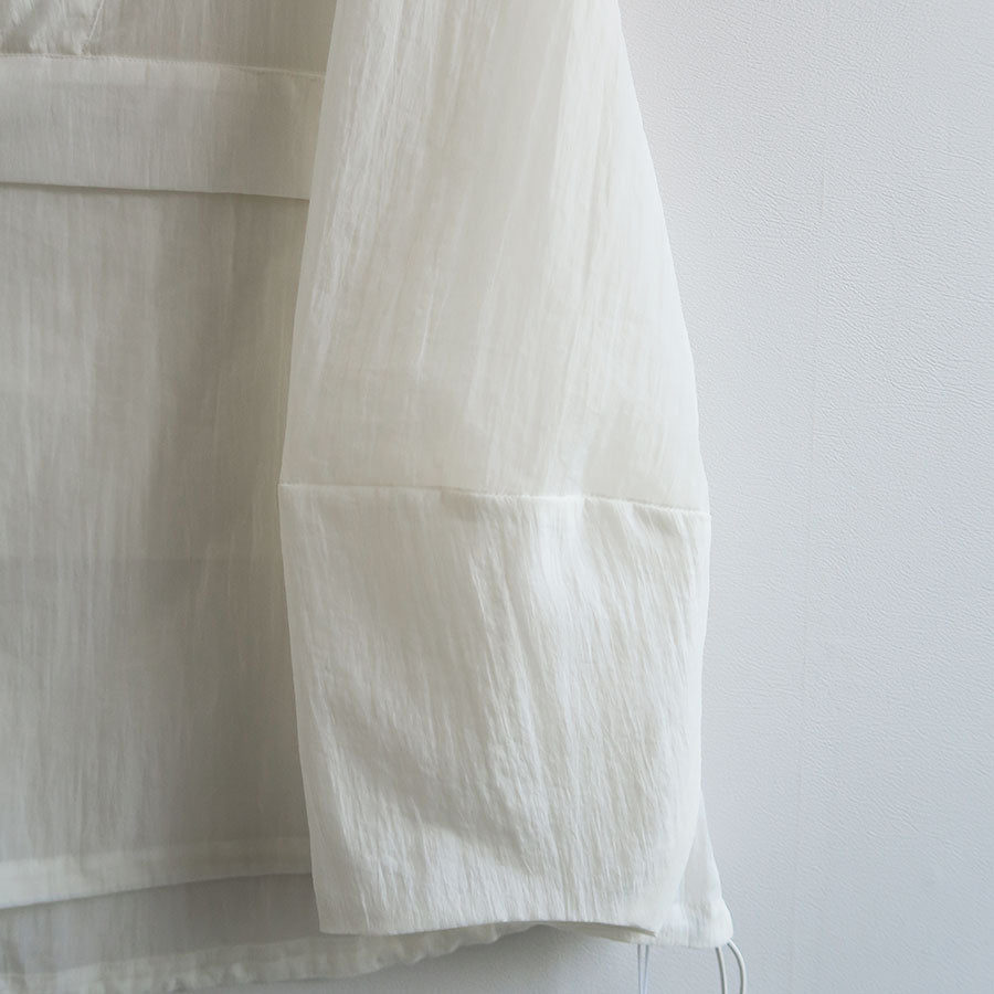 IIROT/イロット】light nylon half zip P/O 034-026-WSH55の通販