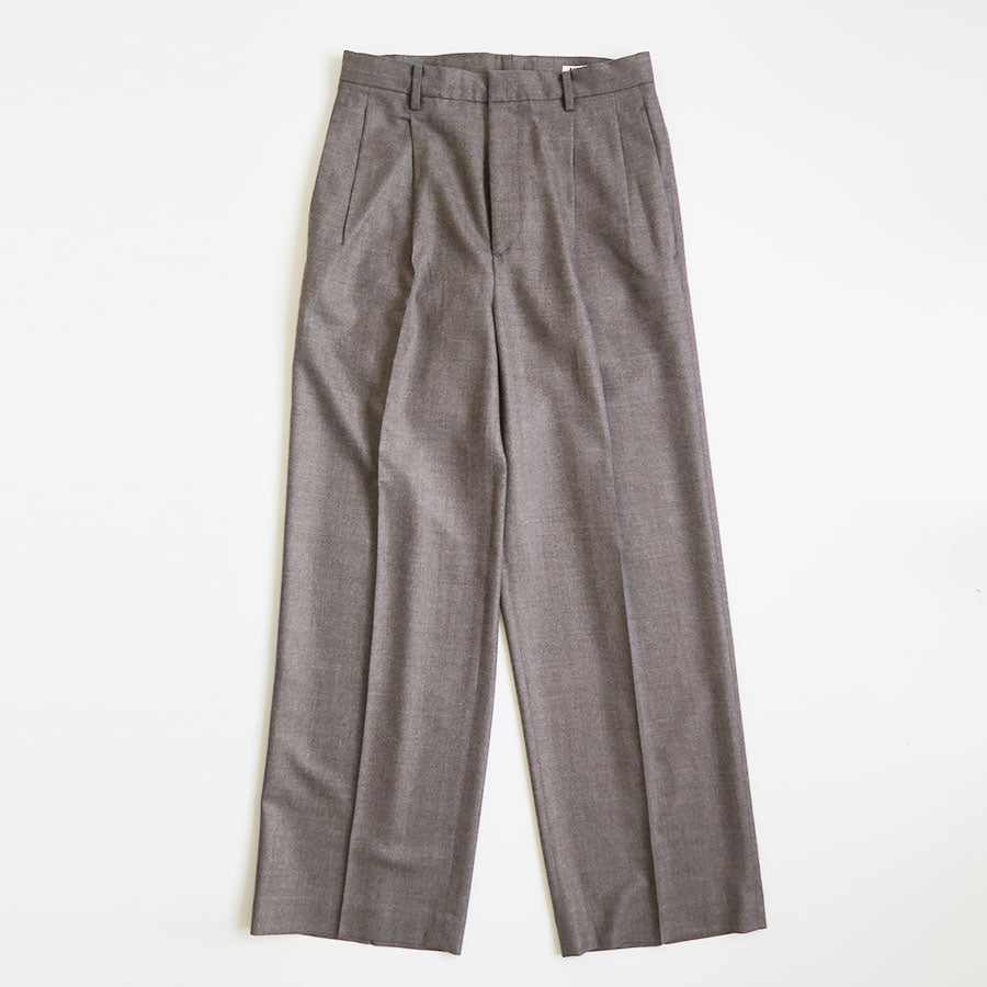 AURALEE/オーラリー】SUPER LIGHT WOOL TWO-TUCK SLACKS A26AP05OSの