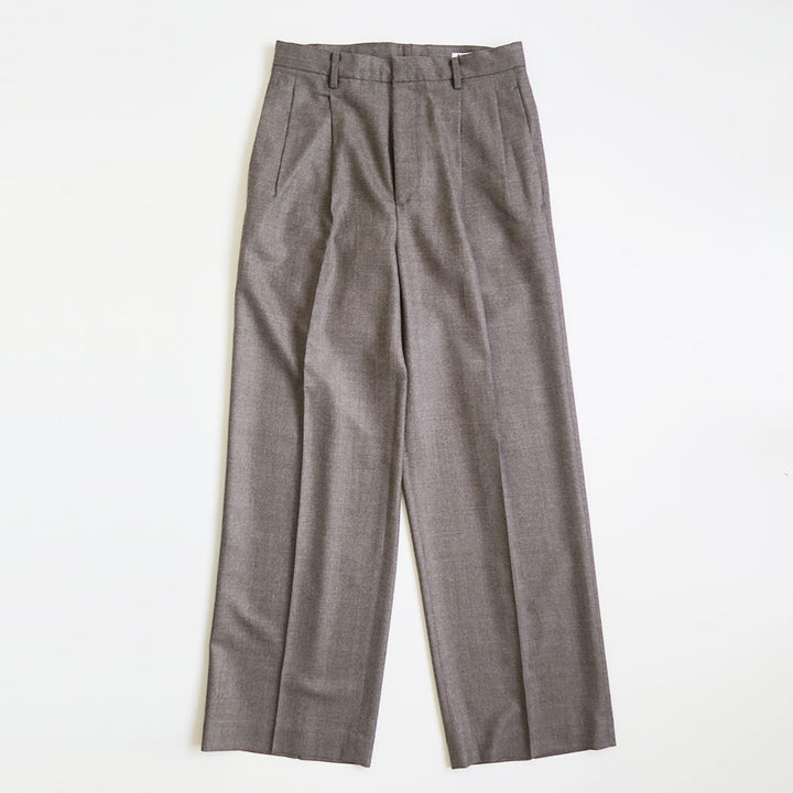 AURALEE/オーラリー】SUPER LIGHT WOOL TWO-TUCK SLACKS A26AP05OSの