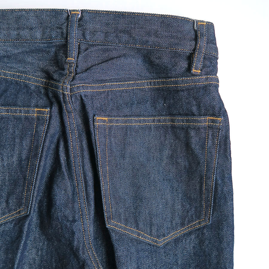 AURALEE/オーラリー】HARD TWIST DENIM 5P PANTS A00P02DMの通販
