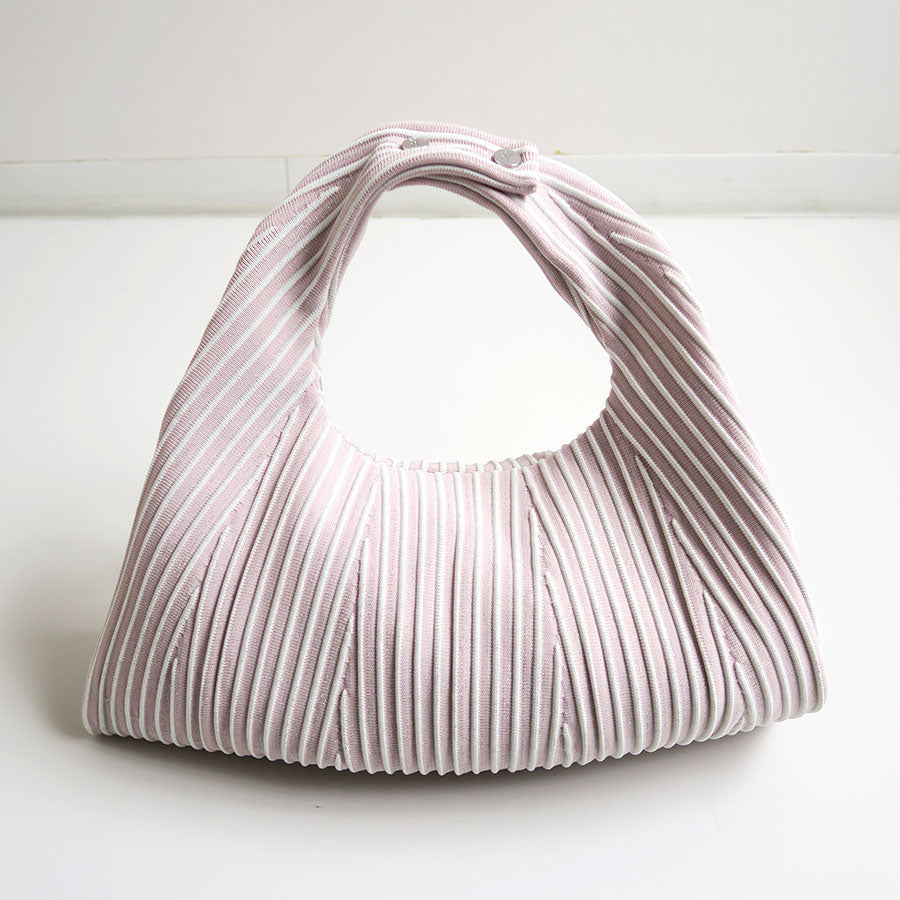 CFCL/シーエフシーエル】HYPHA GLITTER MINI BAG CF011AG149JP00の通販