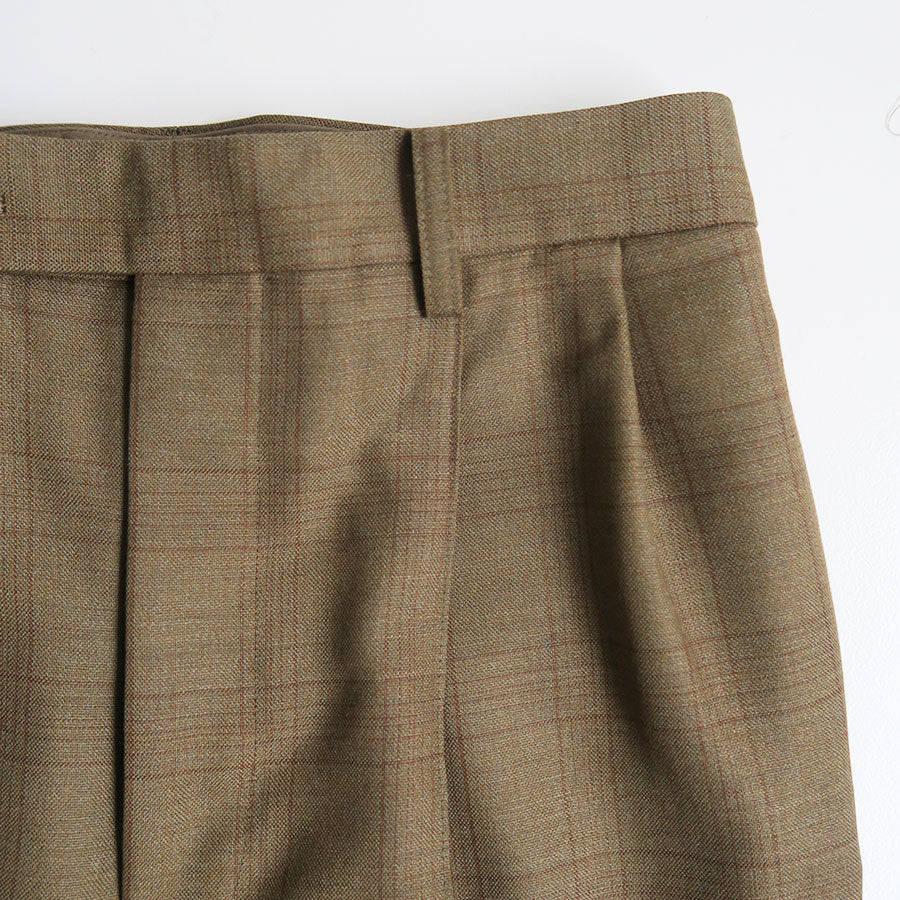 【AURALEE/オーラリー】<br>BLUEFACED WOOL TWO-TUCK SLACKS <br>A25SP05BA