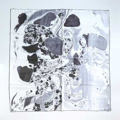 【Mame Kurogouchi/マメ】<br>Hand Printed Silk Scarf <br>MM25FW-AC320