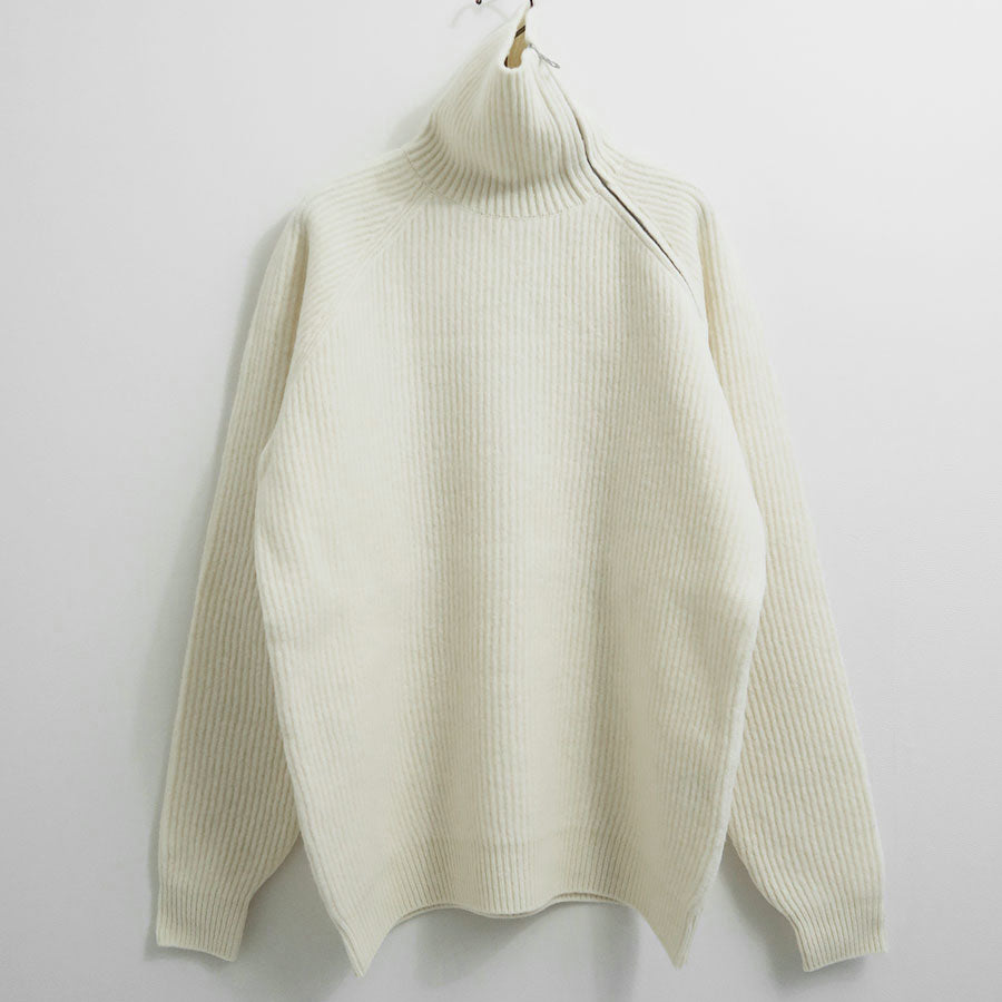 IVORY WHITE