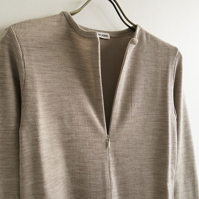【INSCRIRE/アンスクリア】<br>Plating Rib Zip Up Tee <br>I25AW-CUT1