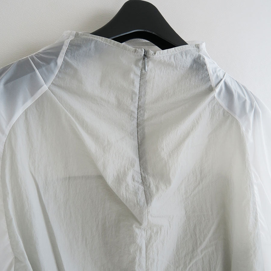 AMOMENTO/アモーメント】SHEER NYLON TWO-WAY TOP AM25SSW04TOの通販 