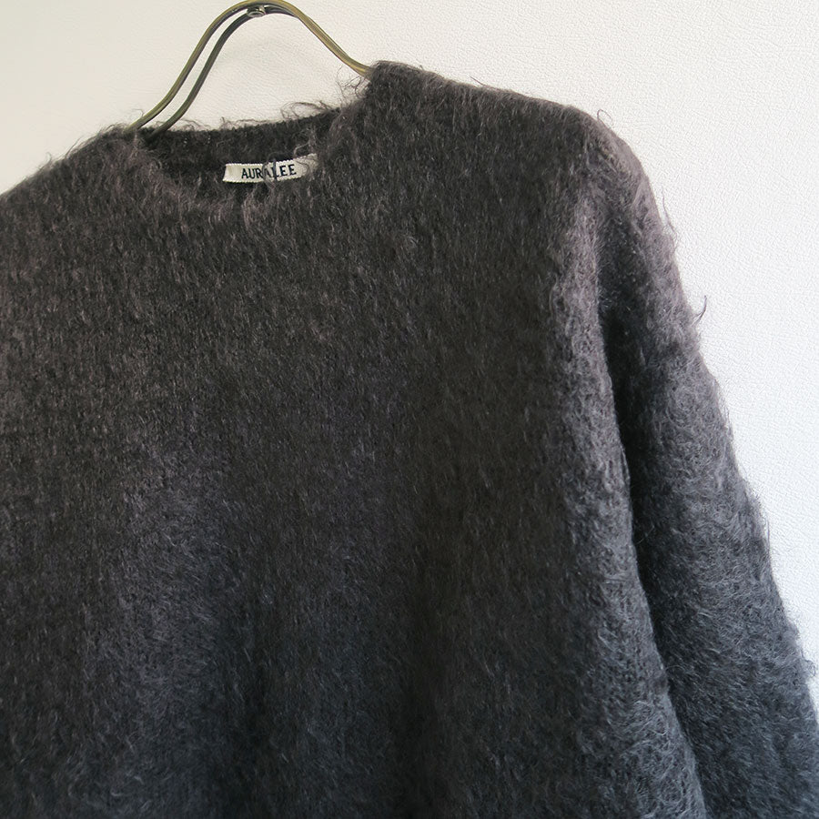 【10/3からポイント10%還元】<br>【AURALEE/オーラリー】<br>BRUSHED SUPER KID MOHAIR KNIT P/O <br>A25AP04KM