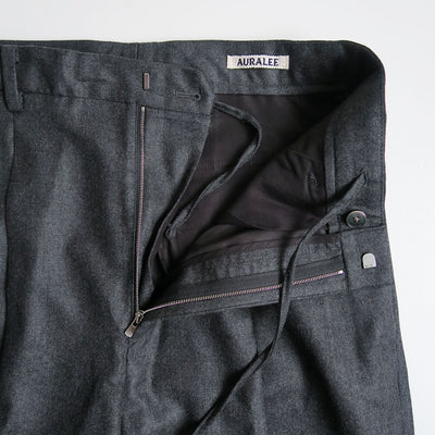 【9/5からポイント10%還元】<br>【AURALEE/オーラリー】<br>SUPER LIGHT WOOL TWO-TUCK SLACKS <br>A25AP05OS