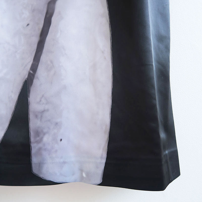 【JOHN/ジョン】Black Sculpture Print Midi Skirt <br>JNSK211015