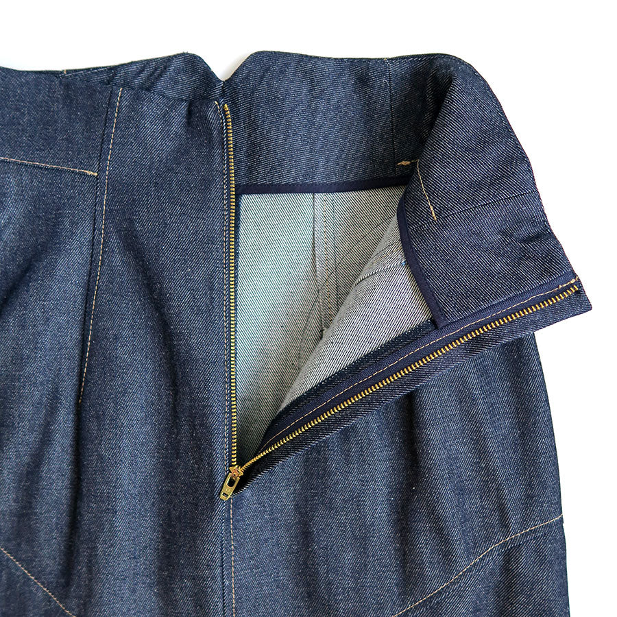 【24AW】Mame Kurogouchi マメクロゴウチ / Cord Embroidery Detail Denim Skirt |  TRENTオンラインショップ　(福岡市セレクトショップ) powered by BASE