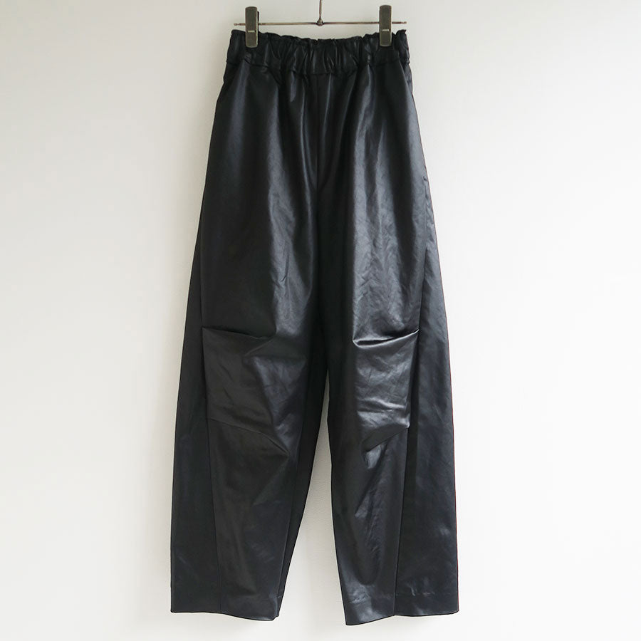 【IIROT/イロット】<br>Leather touch trouser <br>027-024-WP88
